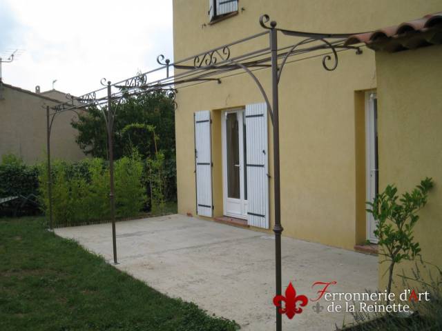 pergola en fer forger 